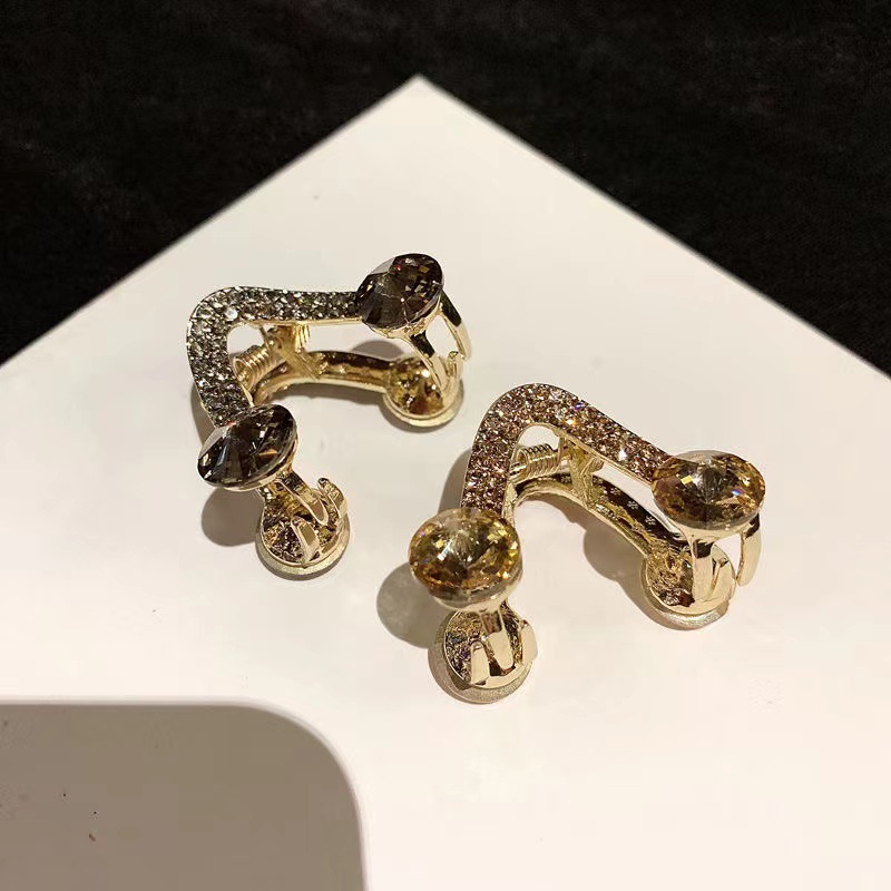 Advanced Sense V-shaped Small Grab Clip 2022 New Style Rhinestone Hairpin Elegant Half-tie Grab Clip Back Head Grab Clip