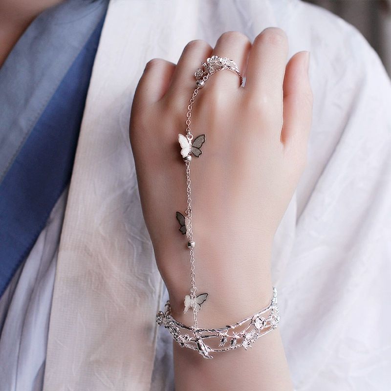 Emperor blessing flower city silver butterfly bracelet ancient style hanfu ring bracelet integrated ancient costume bracelet jewelry gift accessories