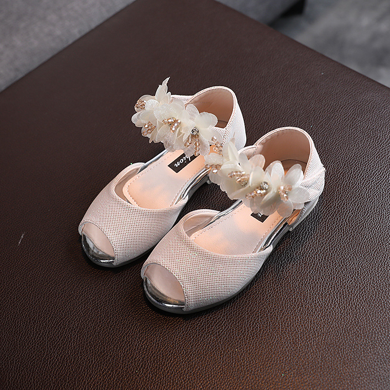 Children's peep toe Princess sandals summer new girls' sandals Pearl Flower Fashion soft bottom flat sandals