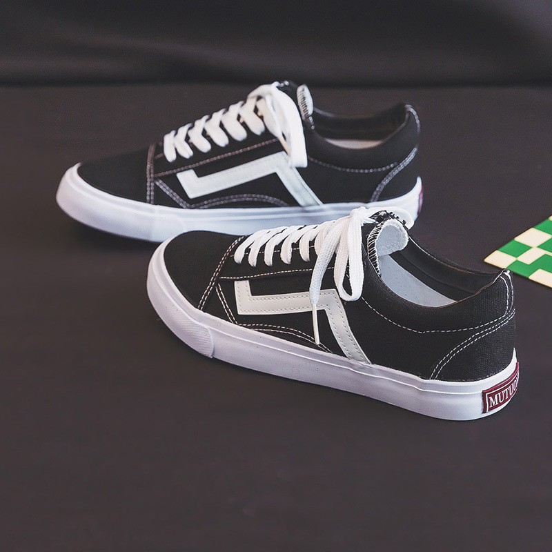 2022 New Vance Canvas Shoes Couple Casual Shoes National Fashion Autumn Women's Classic Retro chic Skateboard Shoes for Students