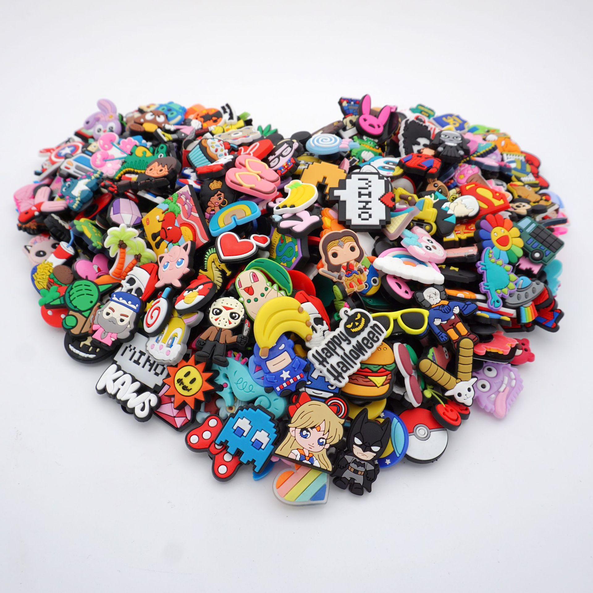 Cross-border hole shoes shoes flower shoe buckle garden shoes diy accessories cute cartoon shoe buckle bottom buckle decorative PVC mixed