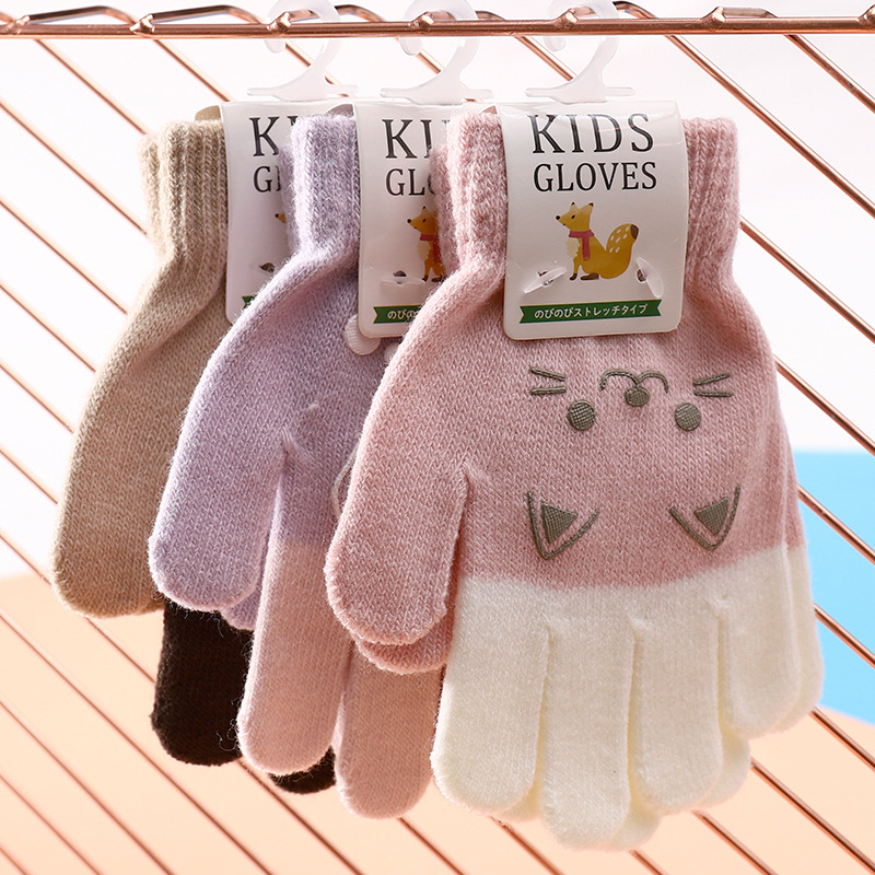 Children's cartoon gloves autumn and winter warm finger cute boys and girls finger gloves knitted primary school student gloves