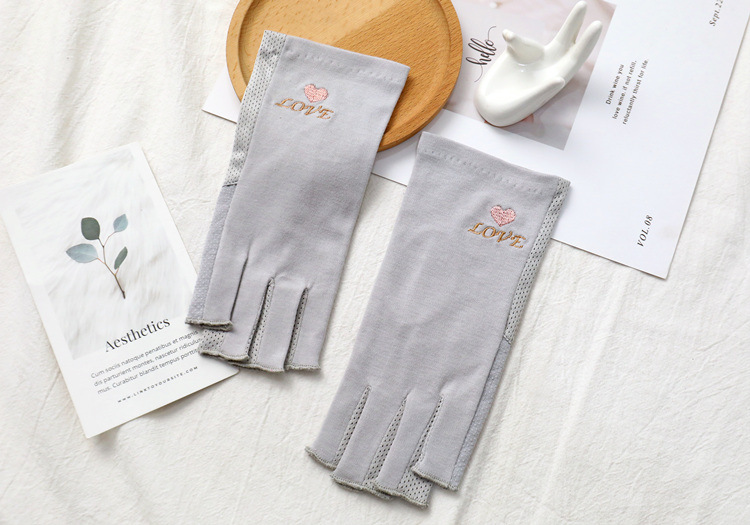 Half-Finger Gloves Sunscreen Women's Summer Driving Anti-UV Cotton Thin Riding Anti-Slip Half-Finger Nail Gloves_voghion.com