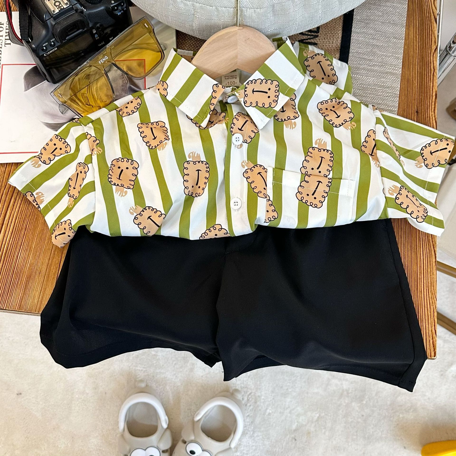 2024 Summer new children's floral shirt short-sleeved boys and girls Sanya baby Hawaiian seaside holiday clothes