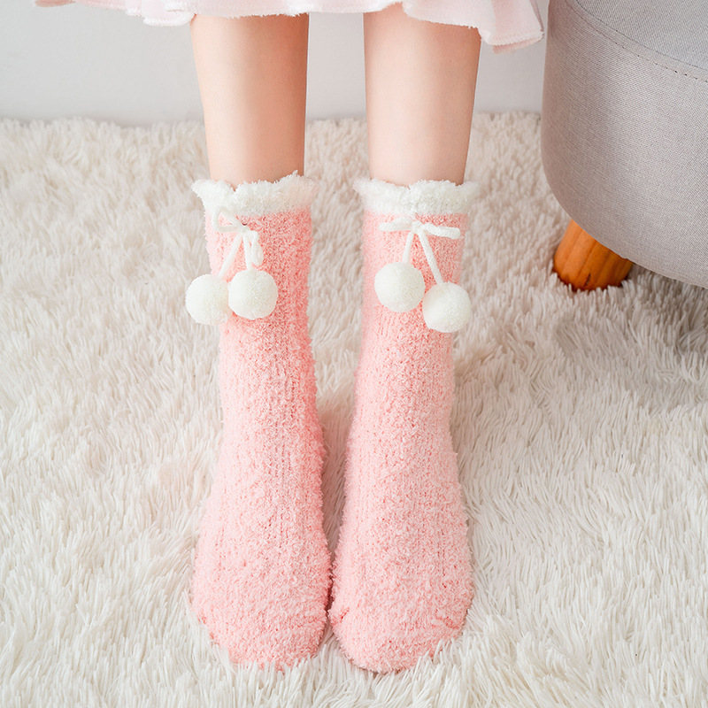 睡眠靴下の子供の日系かわいい毛玉の中筒靴下ins潮冬のサンゴの毛の保温家のストッキング|undefined