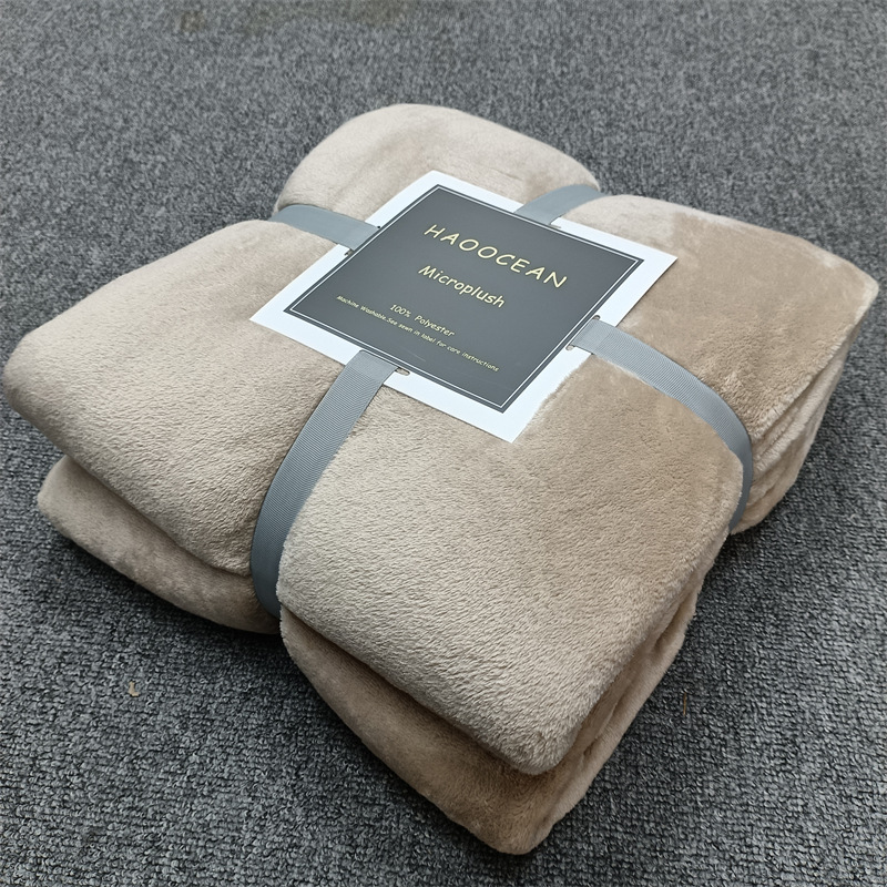 Emergency Disaster Relief Isolation Epidemic Prevention Blanket Comfortable Spring Autumn Winter Blanket Raschel Thickened Warm Emergency Blanket Wholesale