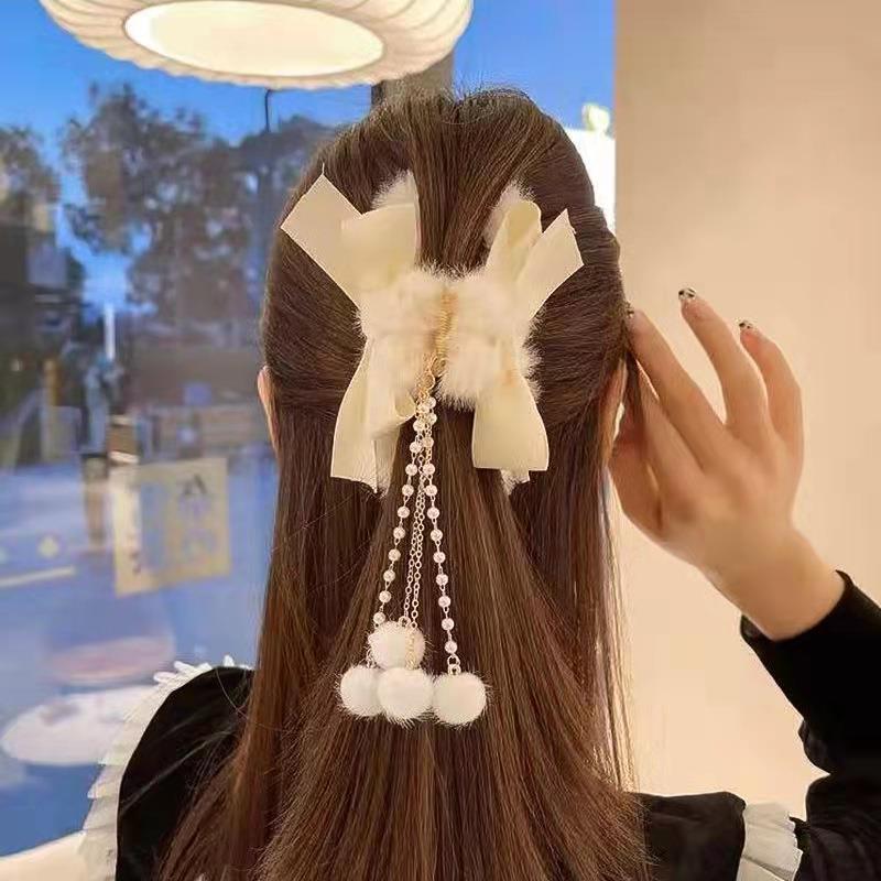 Cross-border hair ball with tassel butterfly knot plush grip hot selling autumn and winter fashion hairpin wholesale back head plate hair grip_voghion.com