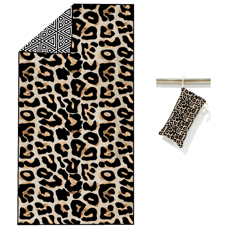 Spot Amazon hot selling quick-drying double-sided velvet beach towel sand free matching bag swimming bath towel