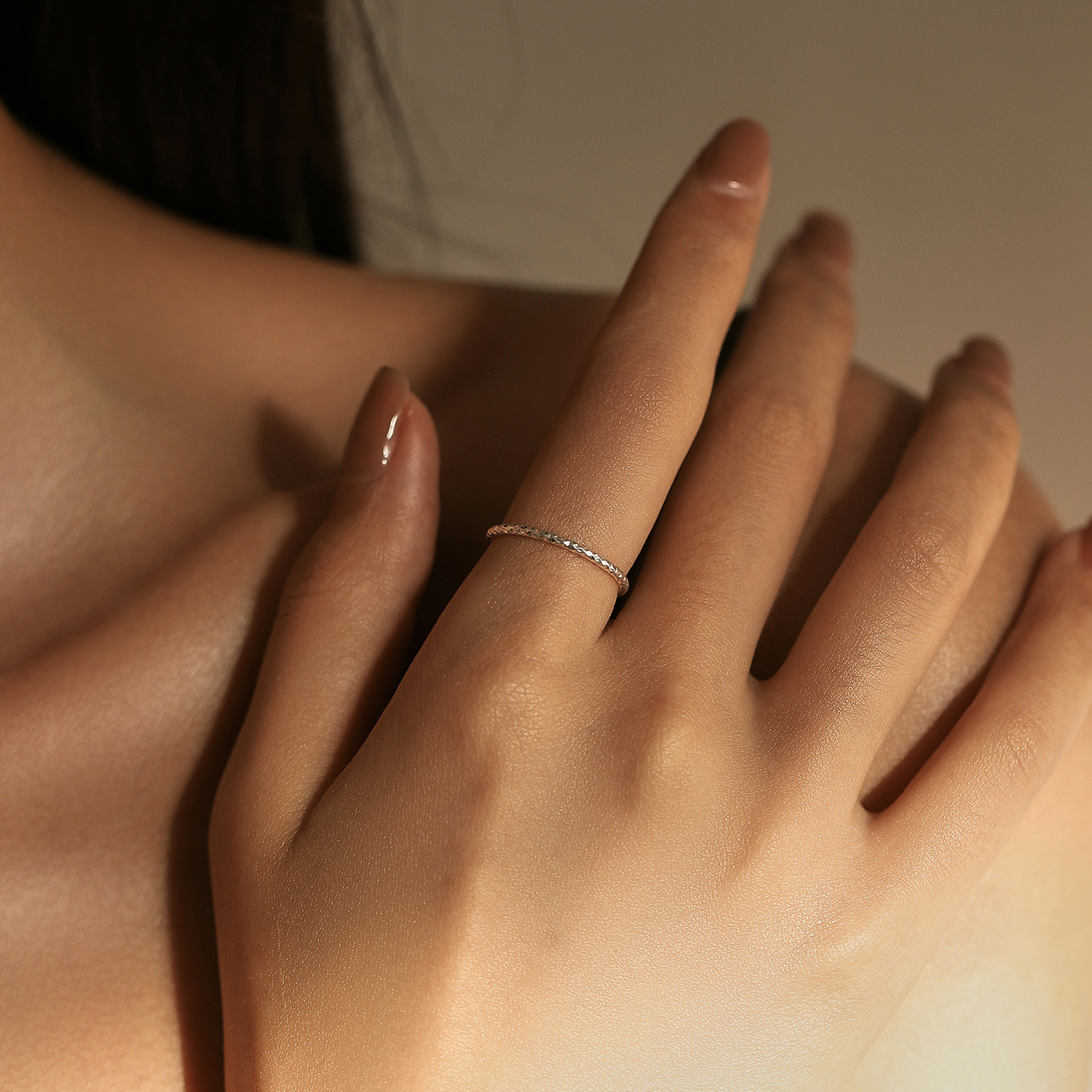 MODIAN MODIAN S925 sterling silver car flower flash fine ring female sparkling starry sky cold wind ring