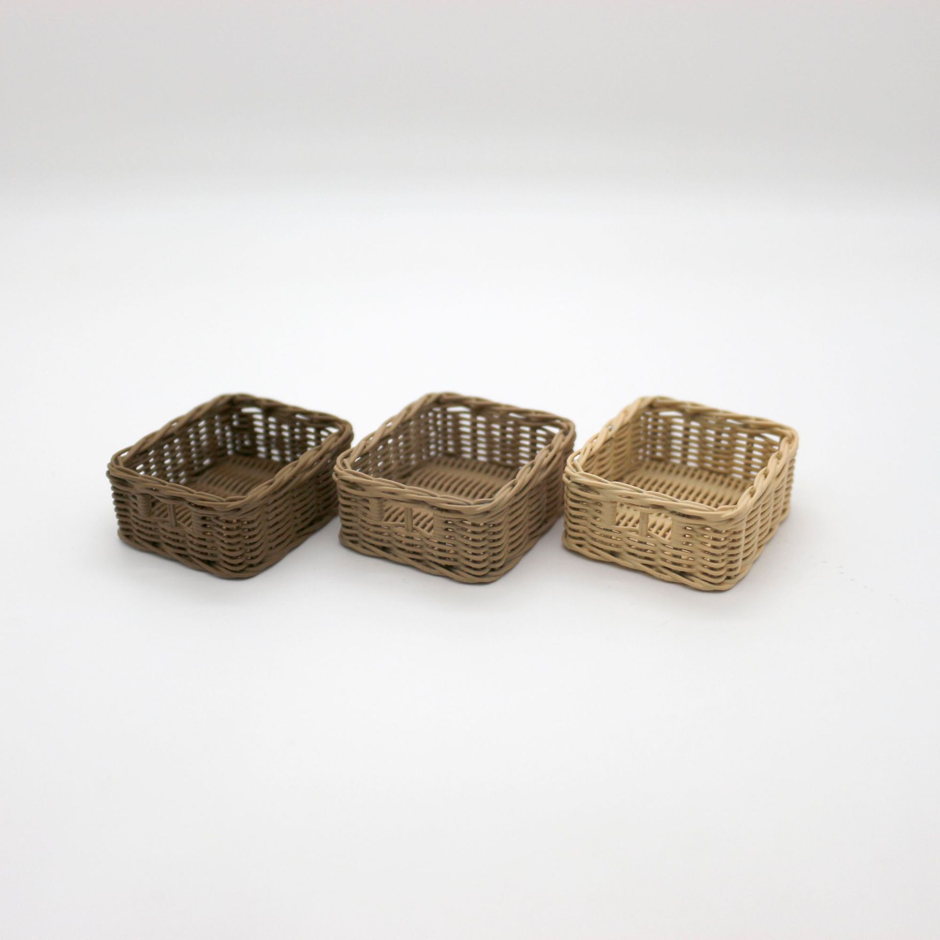 Miniature simulation Woven resin basket storage basket mini food play six-point eight-point doll bjd doll house props