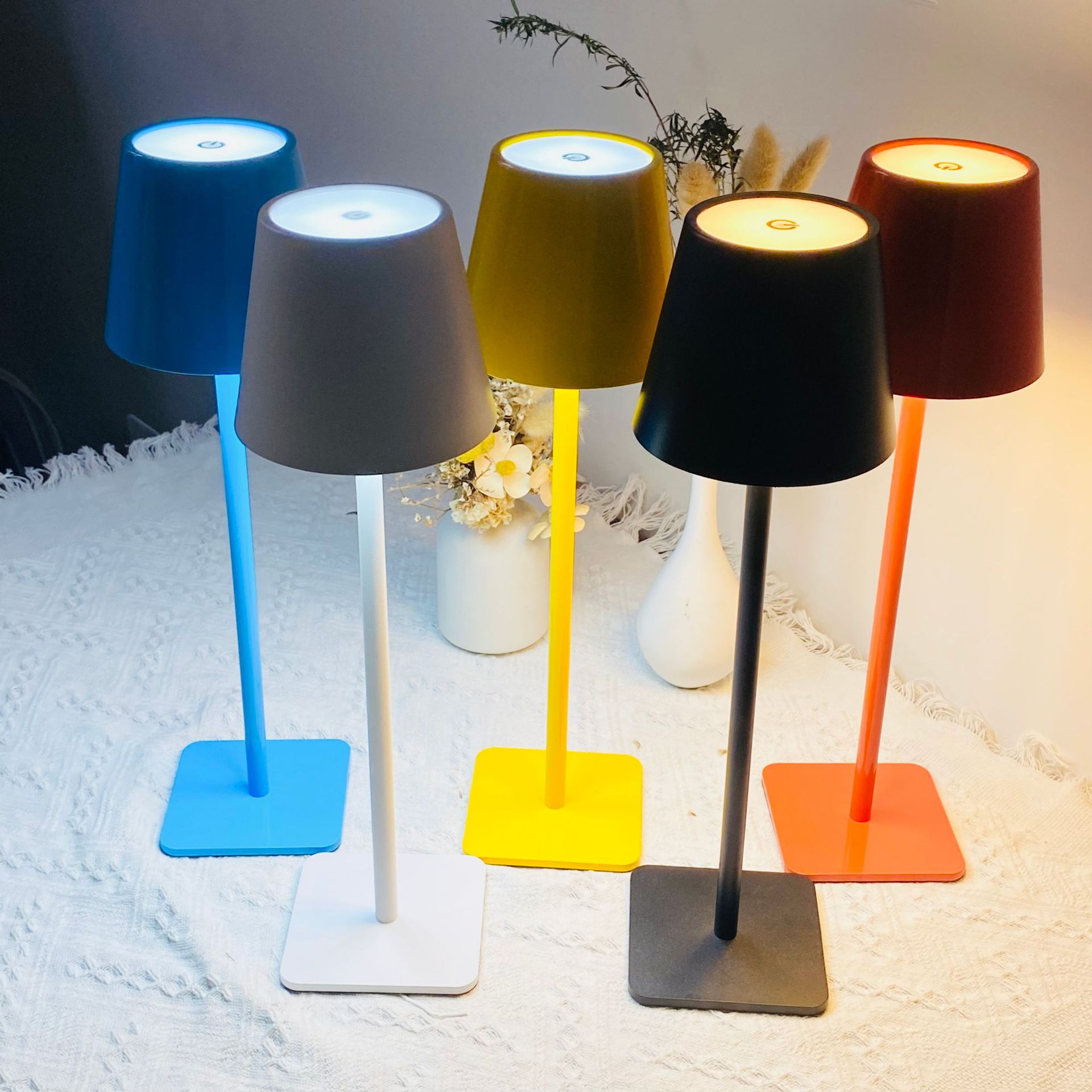 Nordic Rechargeable Iron High Foot Table Lamp Bedroom Bedside Touch Creative Nightlight Modern Simple Living Room Night Light