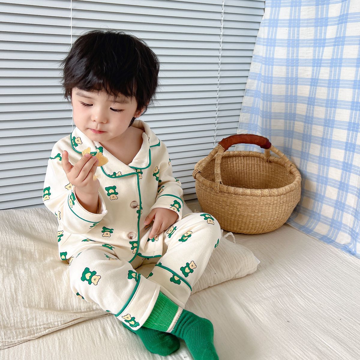 Baby Korean style autumn pajamas pajama pants 2023 children's new home wear infant comfortable suit children's clothing