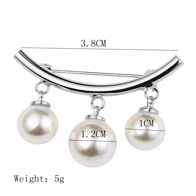 Cross-border anti-light pearl brooch highlight pearl pin silk towel buckle pin brooch fixed waist artifact