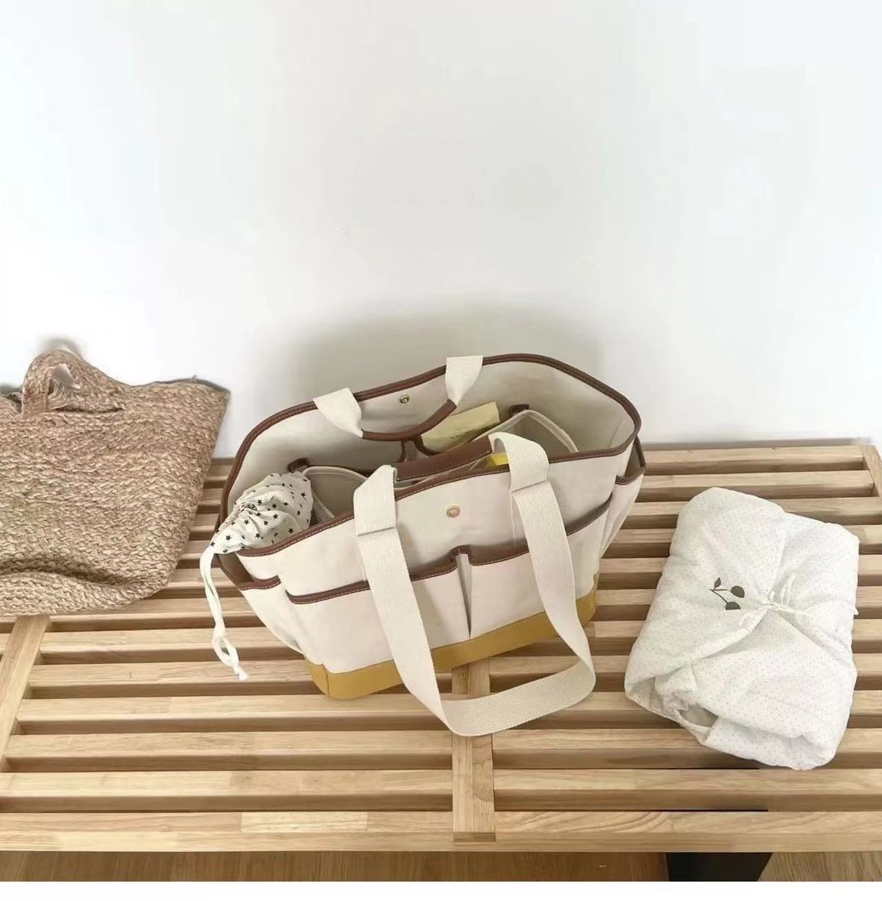 Korean-style Niche Patchwork Canvas Bag Large Capacity Multi-compartment Portable Mother and Baby Mummy Bag Practical Commuter Tote Bag_voghion.com