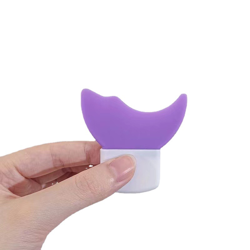 New multi-functional eye shadow auxiliary artifact mascara eyeliner silicone baffle tool upper and lower eyelid beauty makeup