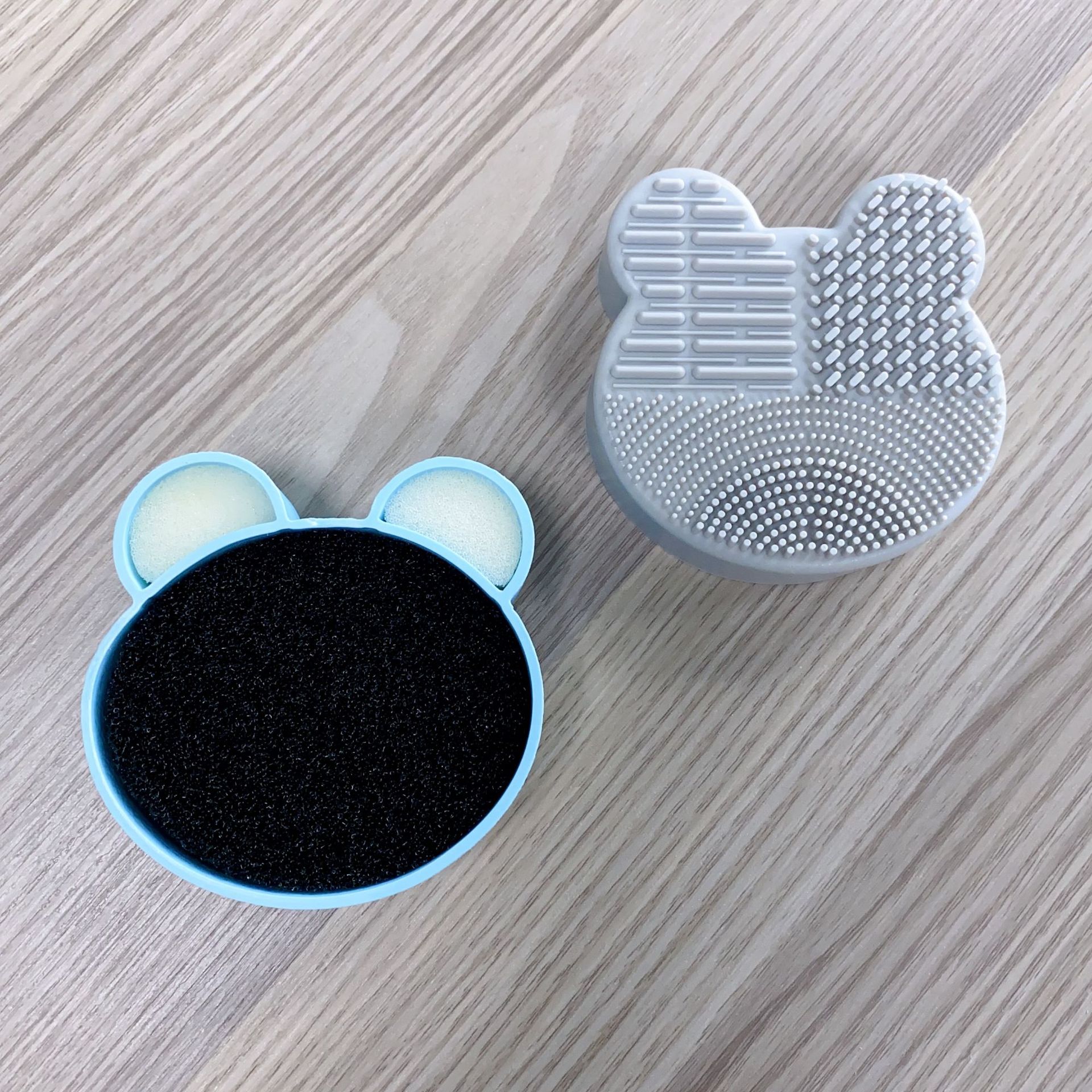 Makeup Brush cleaning box silicone Mickey sponge brush cleaner dry cleaning dual-use brush pad beauty cleaning tools