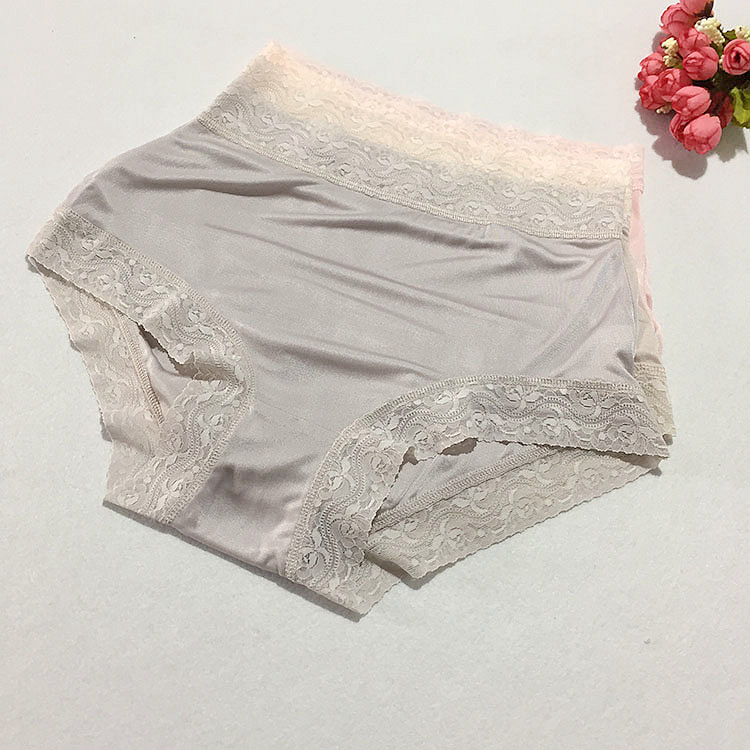 Export high-grade mulberry silk silk underwear women's lace sheath seamless mulberry silk plus size boxers breathable and comfortable