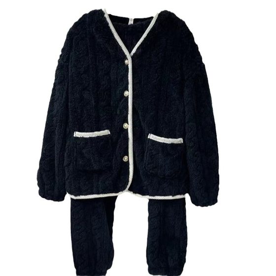 in stock 2024 New Spring and Autumn Coral Fleece Pajamas suit 3D Jacquard Flannel Long Sleeve Cardigan Home Clothes