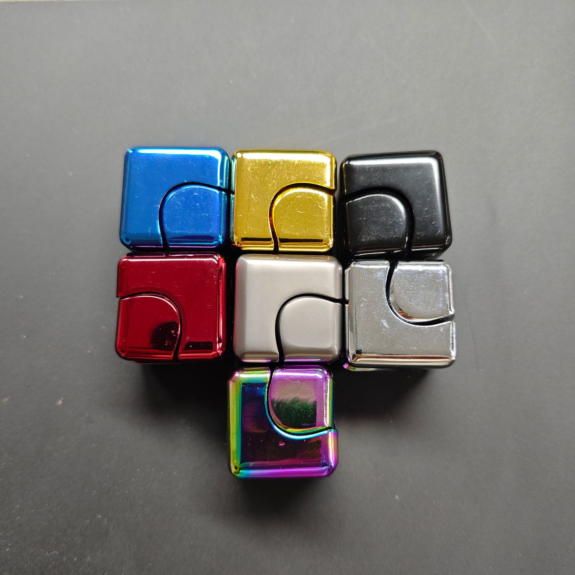 SOURCE manufacturer decompression toy colorful gyro metal gyro colorful square gyro fingertip gyro cube gyro