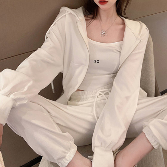 2024 Hong Kong Style Casual Sports Suit Women's Fashionable Short Strap Hooded Sweat Three-Piece Set