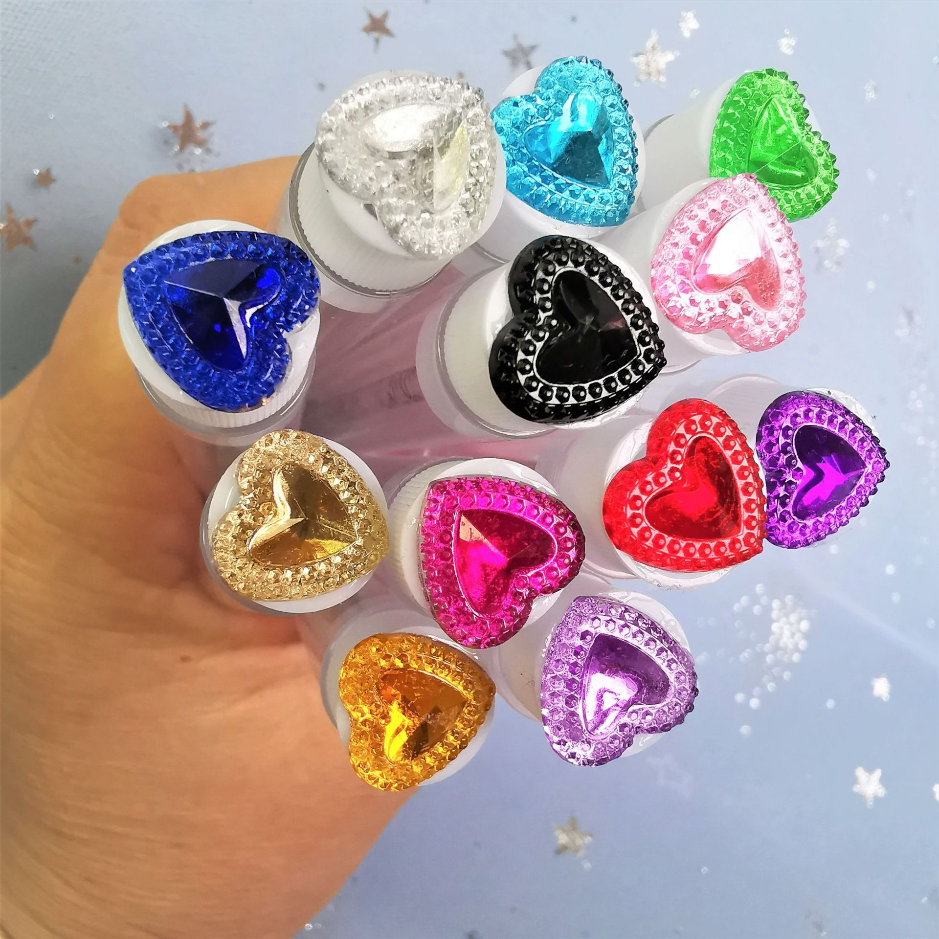 A variety of heart-shaped drill tube mascara brush test tube brush transparent tube mascara brush can replace multi-color cross-border wholesale