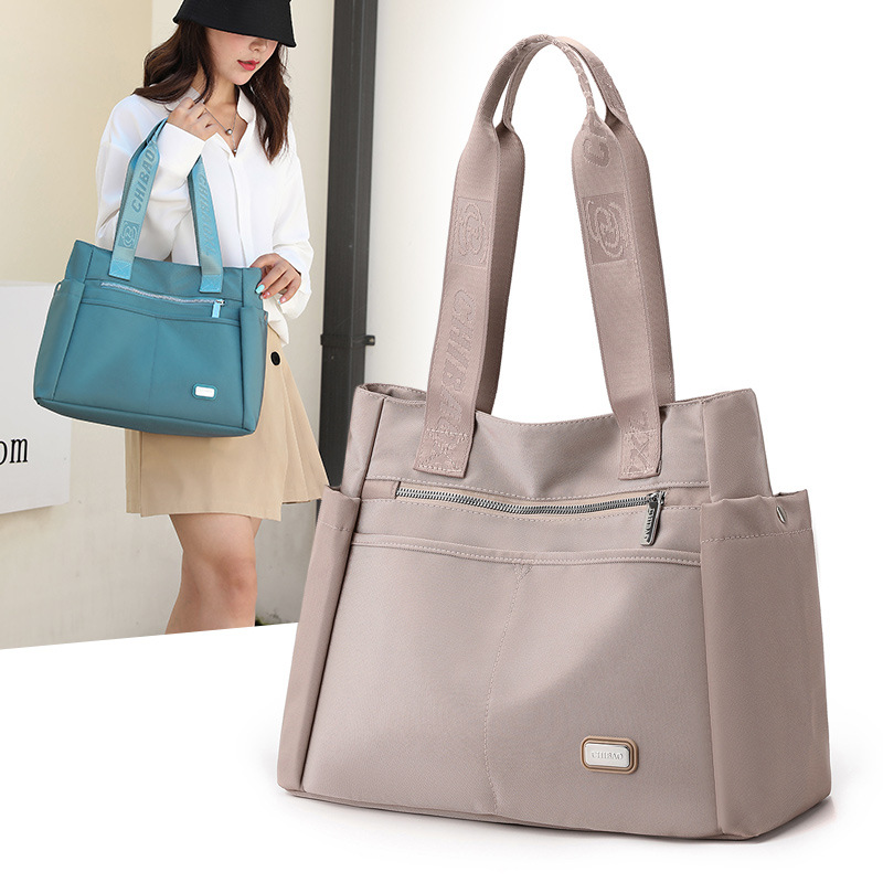 2024 Spring and Autumn New Fashion Women's Bag Large Capacity Shoulder Bag Waterproof Oxford Nylon Cloth Bag Lightweight Joker Bag Trendy