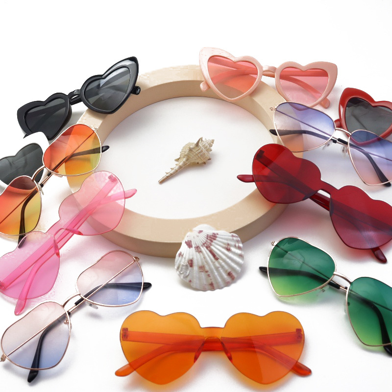 Cross-border European and American Style Love Women's Sunglasses Big Face Slimming Sunglasses Trendy Heart-shaped Fashion Sunglasses Women's Heart_voghion.com
