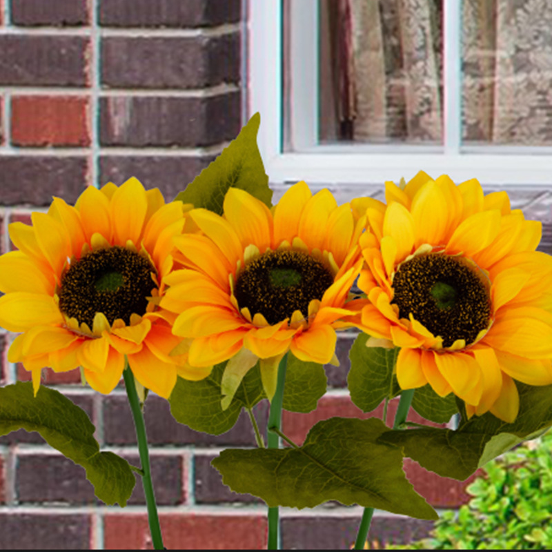Cross-border Amazon led solar sunflower three-headed lawn courtyard decoration landscape outdoor light source manufacturers