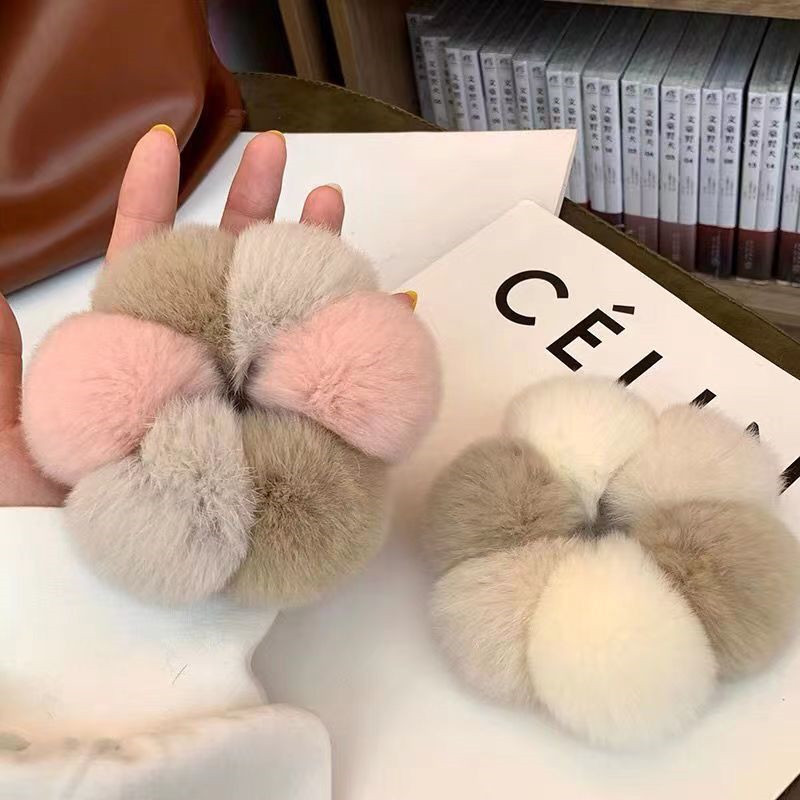 Factory wholesale autumn and winter New Real Rex rabbit hair ring ins hair rope color large intestine Korean hair accessories