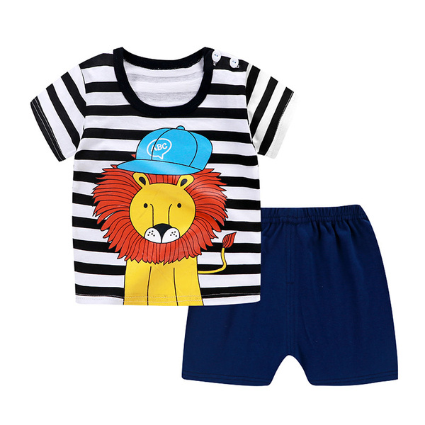 Short hat lion