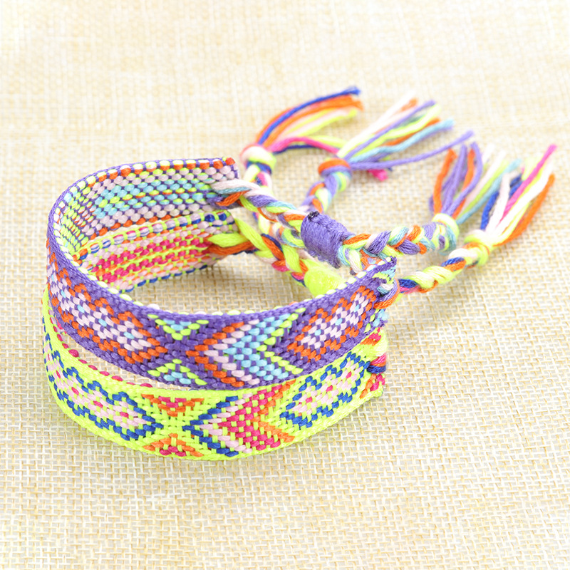 Cross-border new Nepalese ethnic style woven bracelet colorful tassel lucky friendship hand rope manufacturers in stock