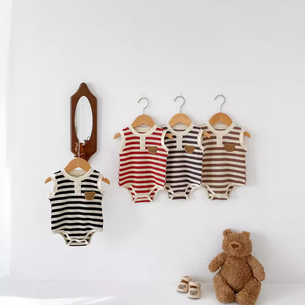 Baby clothes summer thin vest sheath female baby boy jumpsuit full moon super cute triangle romper summer