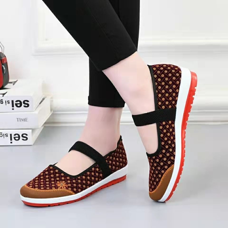 Old Beijing Cloth Shoes Women's Spring and Autumn Flat Lightweight Mother Shoes Flat Casual Women's Cloth Shoes Fashionable All-match Work Shoes