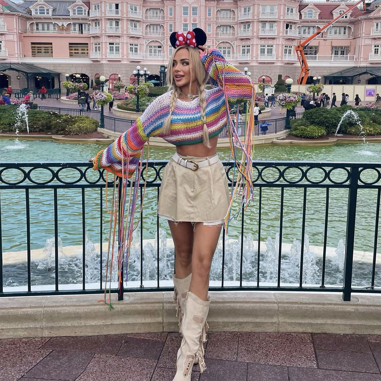 2023 autumn and winter cross-border Amazon AliExpress independent station popular women's rainbow tassel holiday style loose sweater