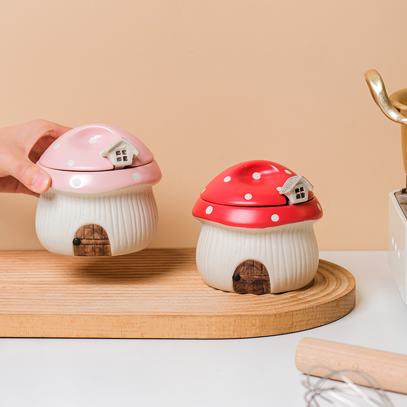 Original ins cocoa love household ceramic mushroom shape seasoning Jar Kitchen salt jar with lid and spoon high color value