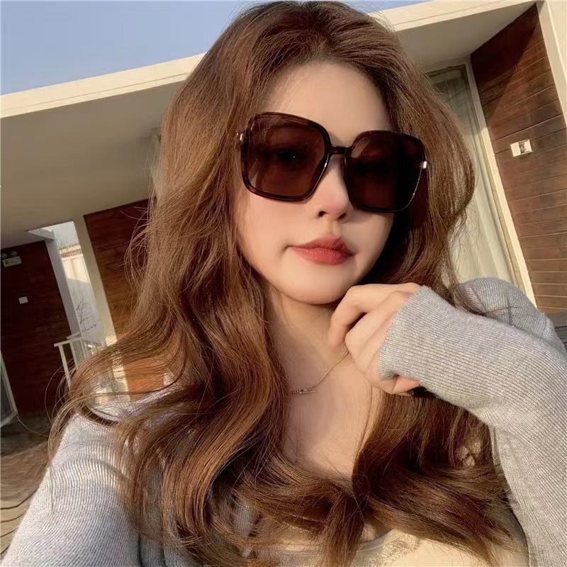 Солнцезащитные очки Rice Nail Box Gradient 2023 Новые солнцезащитные очки Модные женские летние УФ-солнцезащитные очки в стиле ретро
