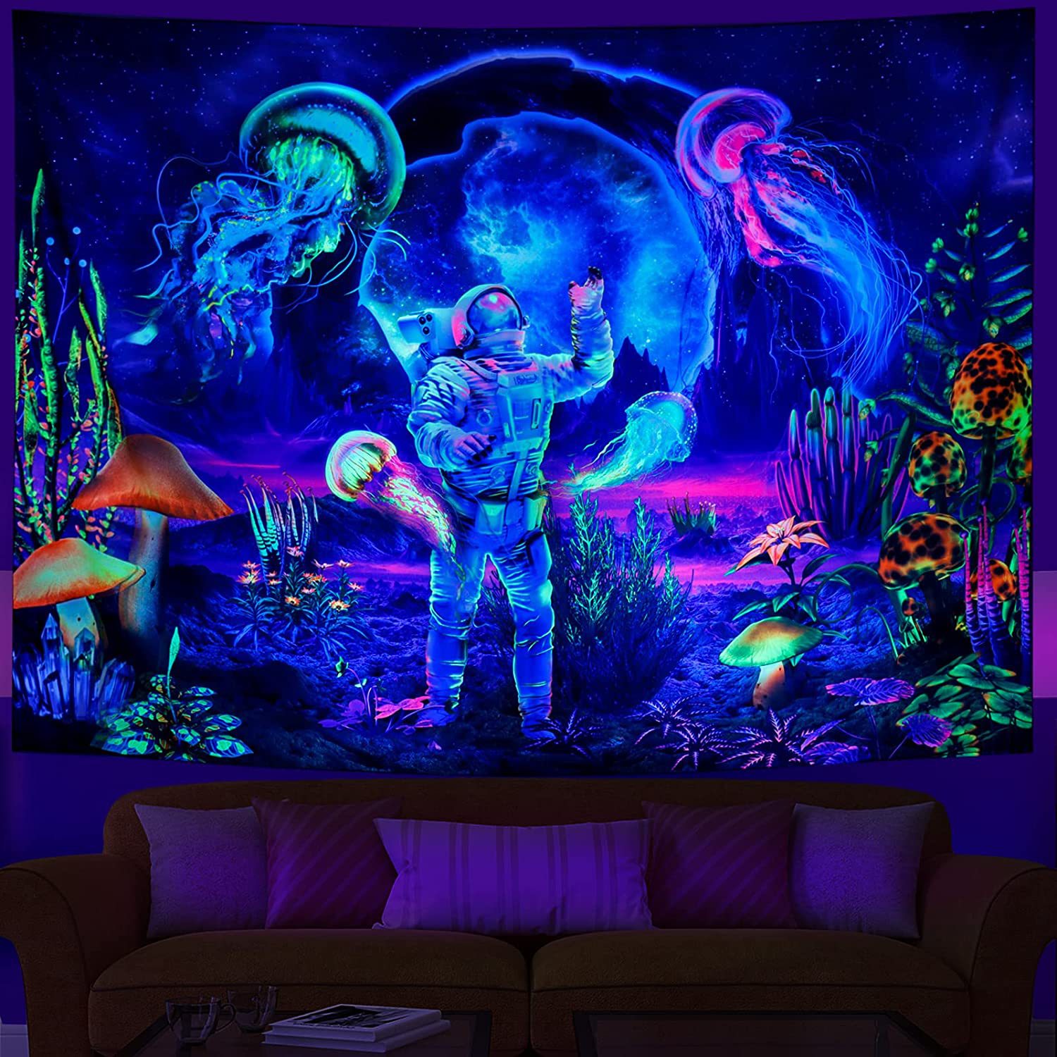 Fluorescent tapestry uv purple luminous astronaut color mushroom skull tapestry background cloth bedroom bedside hanging cloth tapestry