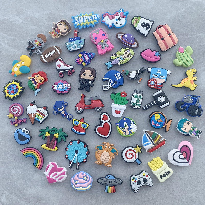 Cross-border hole shoes accessories PVC soft rubber decorative hole shoes cartoon shoes flower detachable decorative buckle accessories wholesale