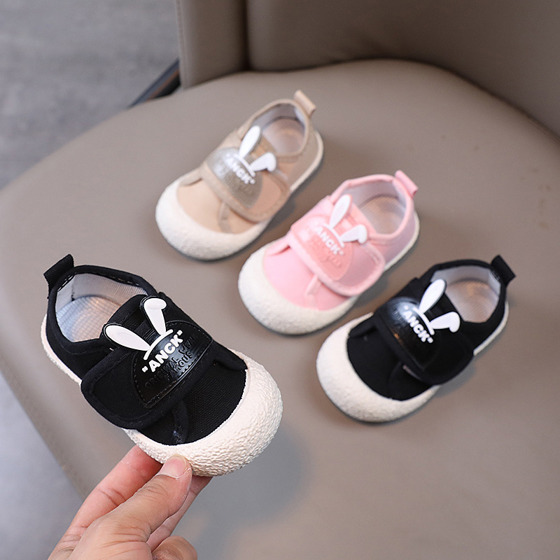 Solid soft bottom baby shoes cartoon canvas cute toddler shoes boys and girls breathable spring and autumn non-slip kindergarten Indoor