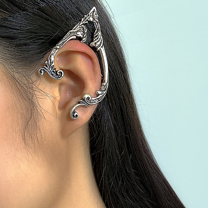European and American cross-border jewelry sweet cool dark style all-match elf ear studs retro creative Halloween outline ear clip for women