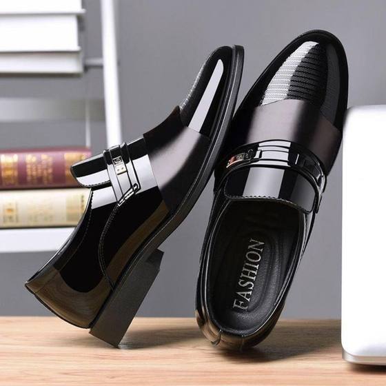 Leather Shoes Men's Business Foreign Trade New Men's Leather Shoes Formal Wear Casual Fashion Pointed Casual Shoes Cross-border High-level Sense