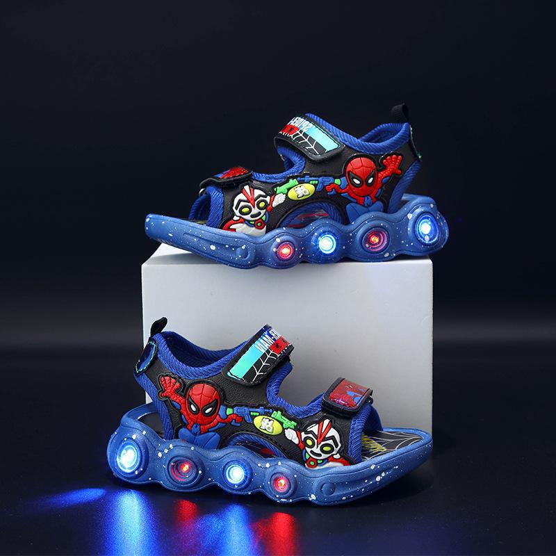 Children's sandals summer middle child children bright light sandals soft soles boys anti-slip boy beach shoes
