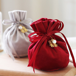 Wedding Velvet Candy Bag Little Red Riding Book Wedding Candy Accompanying Gift Wedding Candy Box Creative Birthday Full Moon Candy Bag