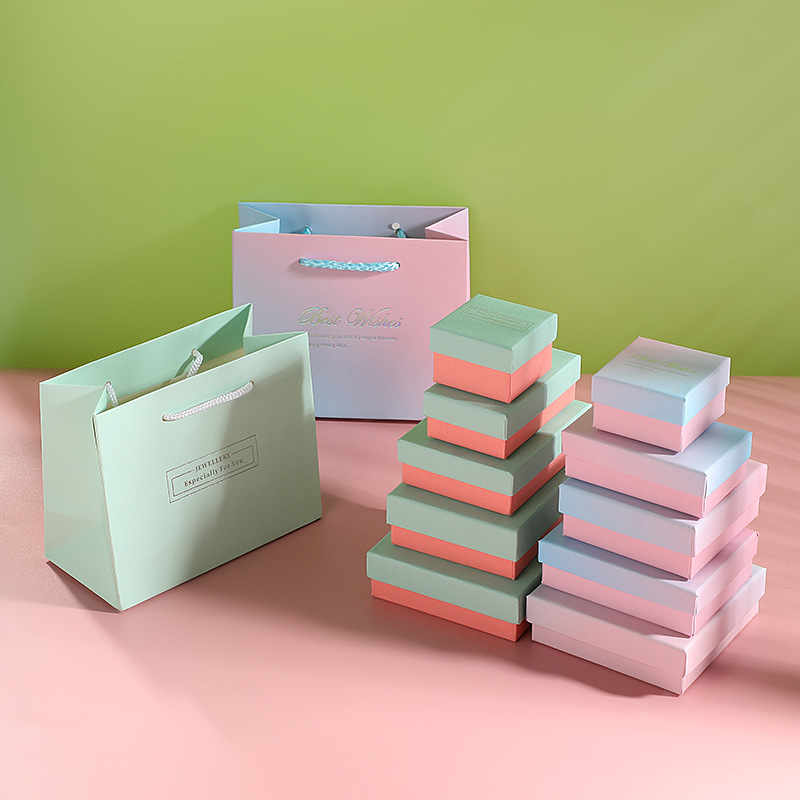 Built-in sponge heaven and earth cover jewelry box packaging exquisite gift box laser text craft gift box gift bag