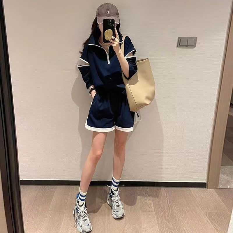 Fashion Casual Sports Suit Women's European Station Spring and Summer New Zipper Lapel Wide Leg Shorts Design Sense Two-piece Fashionable Suit