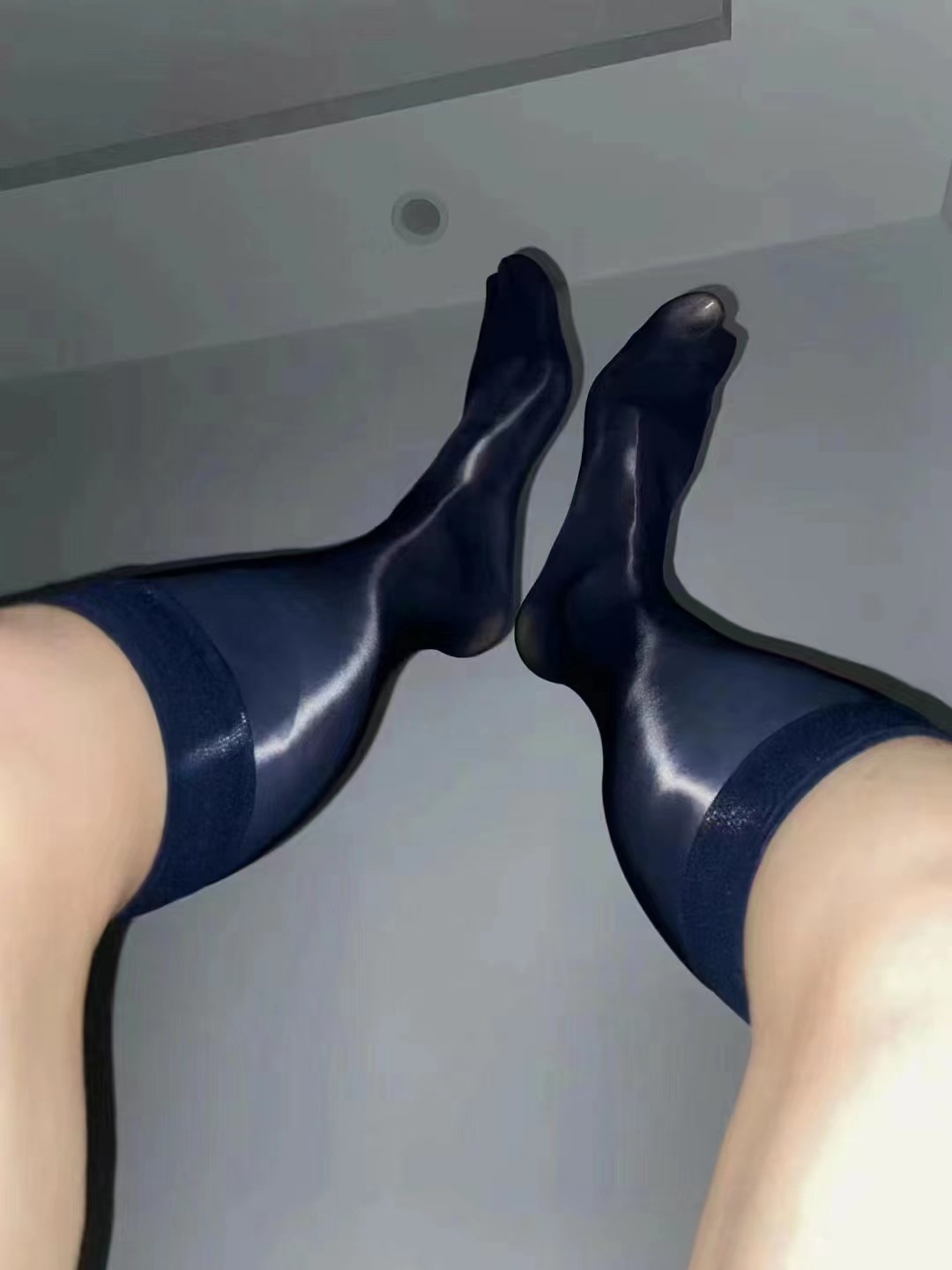 Men's Silk Stockings Summer Business Long Barrel Thin Gentleman Nylon Black Dress Socks Horse Oil Water Light Stockings