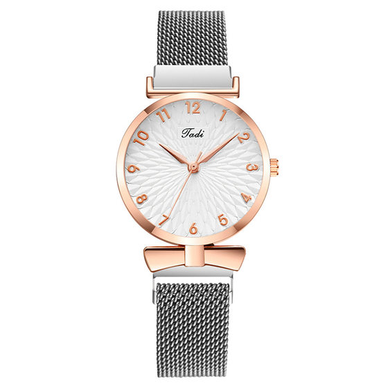 Cross-border Foreign Trade Explosions Women's Watch Women's Watch Digital Sunflower Bow Lazy Sucker Wrist Quartz Watch