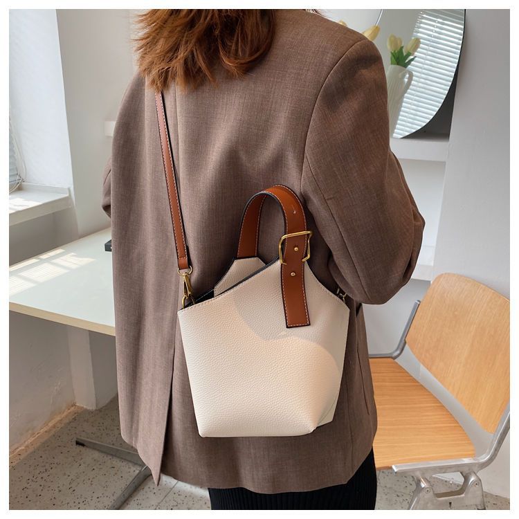 Γυναικεία τσάντα χονδρικής χονδρικής τσάντα εξειδικευμένου σχεδιασμού γυναικεία τσάντα σε αντίθεση χρώματος τσάντα κουβά τσάντα καλαθιού φαγητού_voghion.com