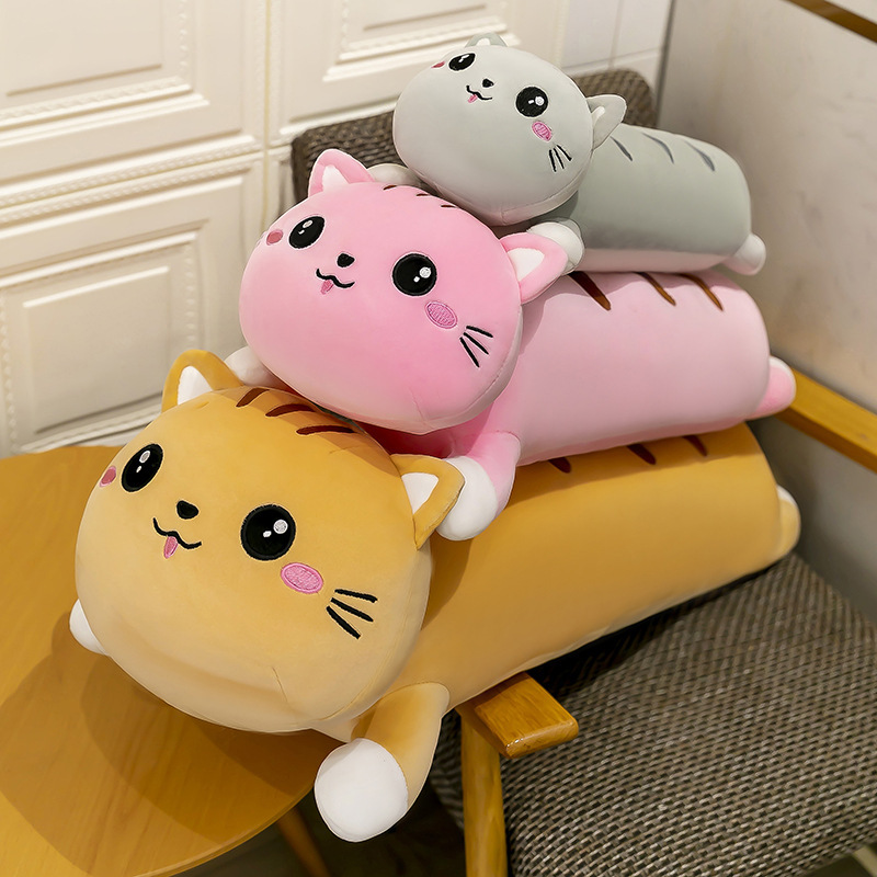創意的な新商品の長い腹ばいタイプの猫は枕を抱いて漫画を萌えます。|undefined