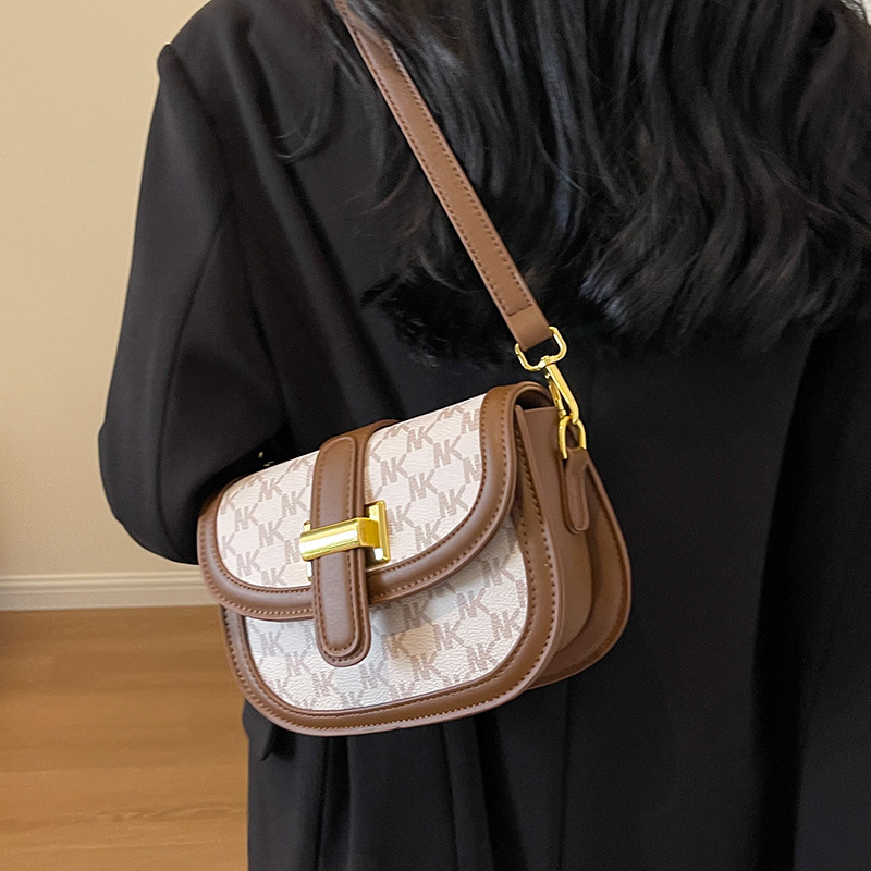 小眾設計包包女秋冬2024新款復古高級感單肩斜挎包女士馬鞍包